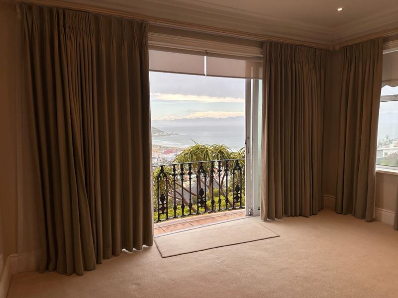 To Let 4 Bedroom Property for Rent in Fish Hoek Western Cape